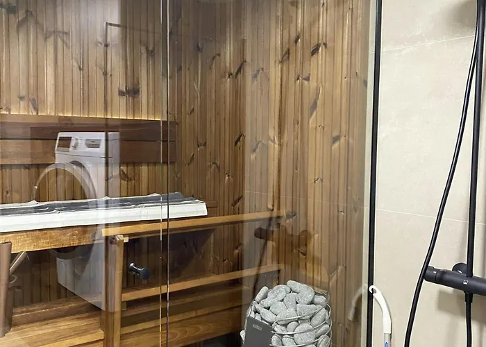 And Spacious For 5 With Sauna *